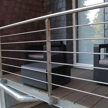 Bejing - Chillinghouse # 2, 3 Min. Vom Ice, Netflix; Balkon Apartment Siegburg